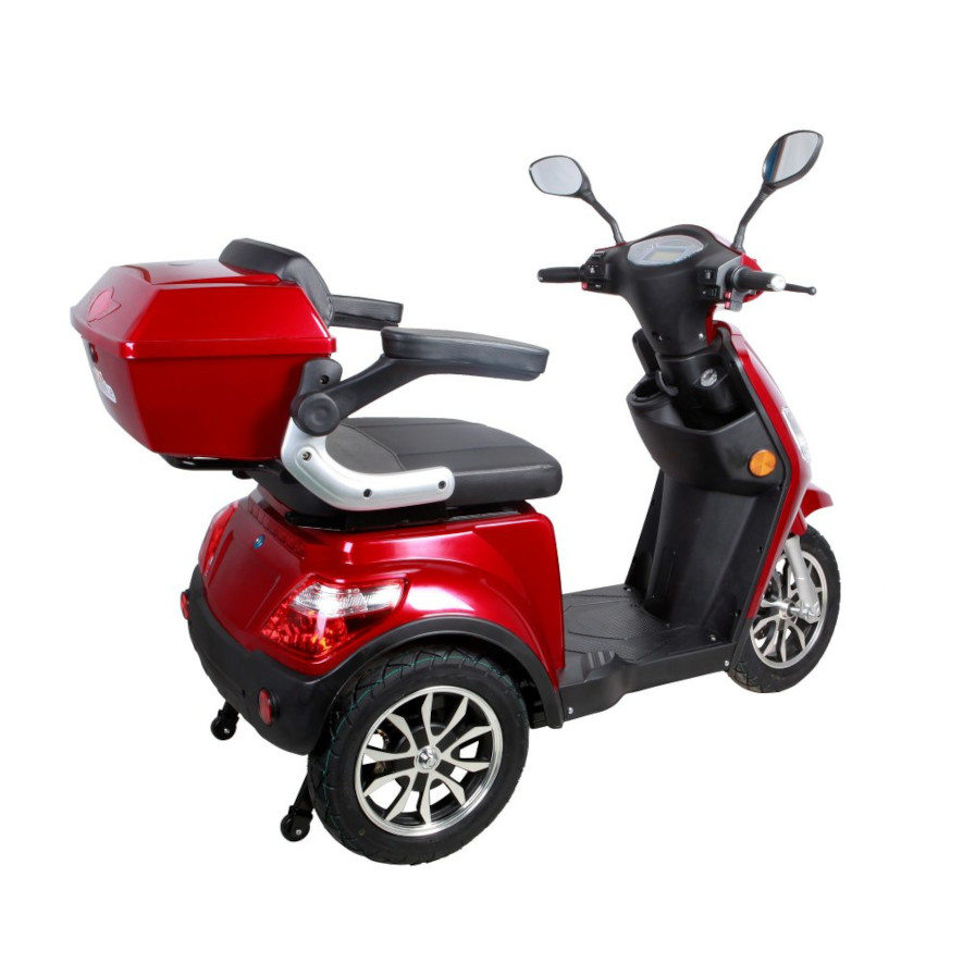 Trehjulig promenadscooter i röd färg med 800W motor